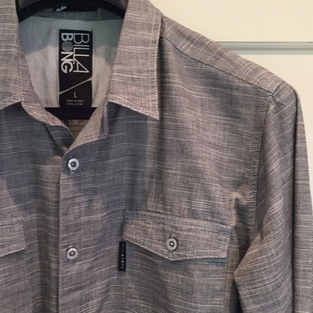 Billabong shirt, 100% Cotton Men’s Large